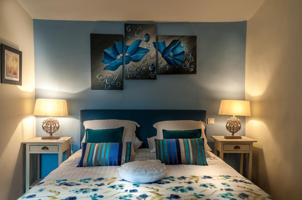 Le Clos Des Canebiers Bed and Breakfast Grasse Rum bild