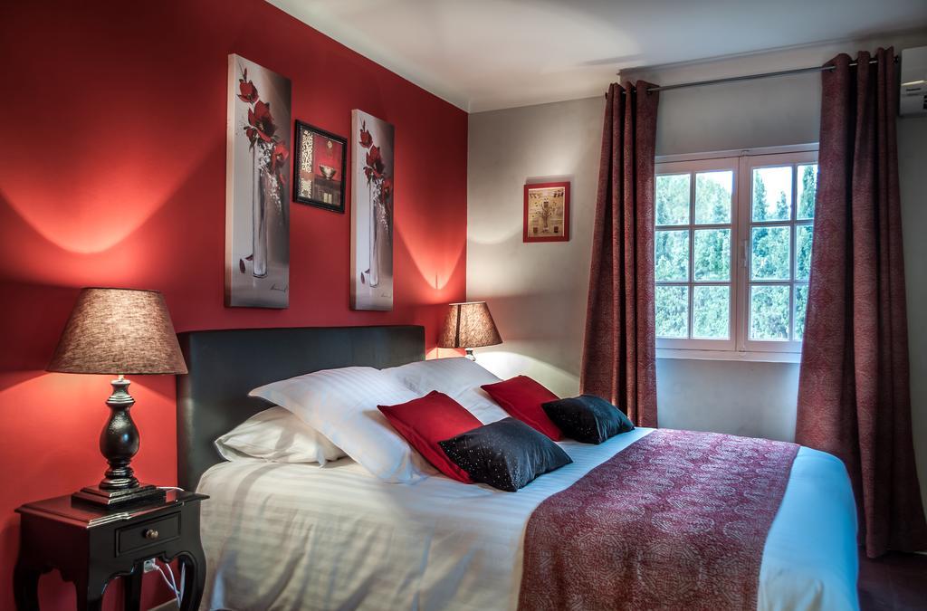 Le Clos Des Canebiers Bed and Breakfast Grasse Rum bild