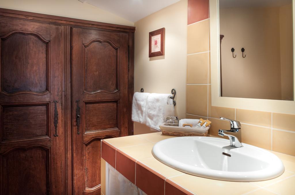 Le Clos Des Canebiers Bed and Breakfast Grasse Rum bild